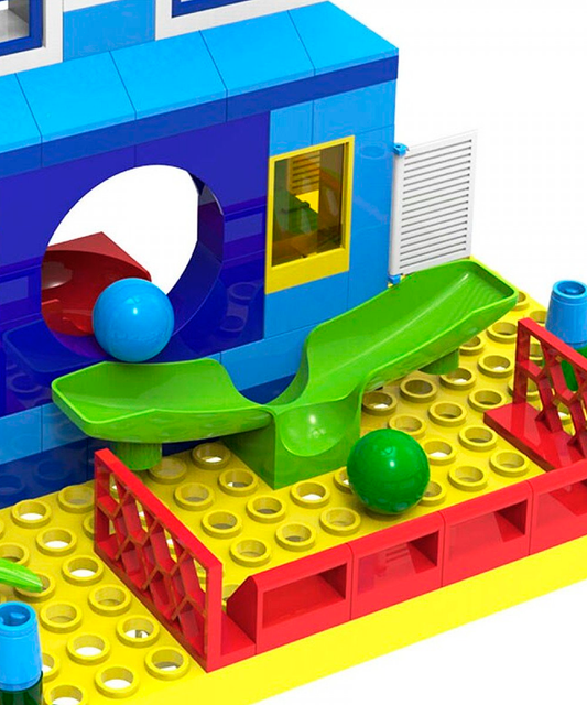 House constructor
